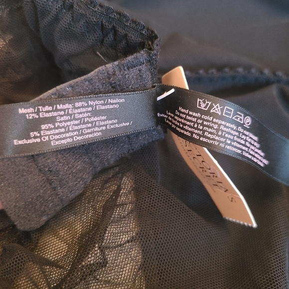 Victoria's Secret Lingerie Black Floral Bows, Mesh Panels, Garter Straps 36D - Picture 13 of 15